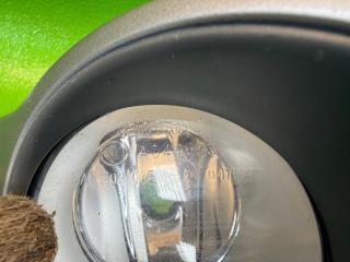 Туманка правая передняя TOYOTA PRIUS ZVW30 2ZR-FXE 044633 2 ракурс