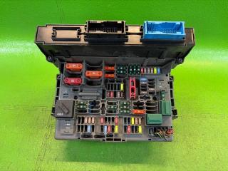 Запчасть блок предохранителей BMW X1 2013