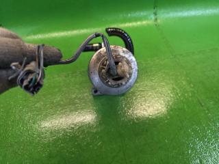 Насос ручной подкачки задний TOYOTA LAND CRUISER HDJ81 1HD-T 23300-17260 3 ракурс