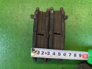 Тормозные колодки задние HONDA VEZEL RU3 LEB 43022-T2J-H01 2 ракурс