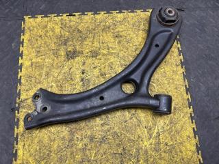 Рычаг передний правый HONDA VEZEL 2014