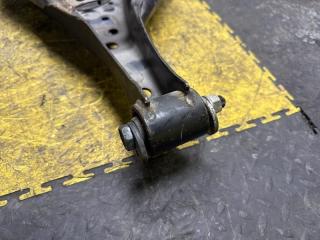 Рычаг левый задний LEXUS RX450H GYL10 2GR-FXE 48730-48170 3 ракурс