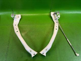 Планка телевизора передняя TOYOTA AQUA NHP10 1NZ-FXE 5320352260 5320252270 1 ракурс