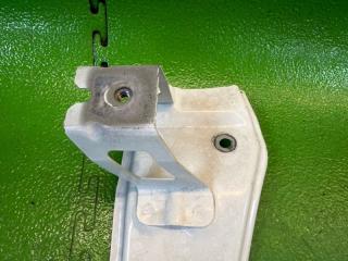Планка телевизора передняя TOYOTA AQUA NHP10 1NZ-FXE 5320352260 5320252270 4 ракурс