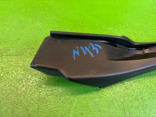 Уголок решетки под дворники левый передний NISSAN LEAF ZE1 EM57 66895-5SK0A 2 ракурс Уголок решетки под дворники левый передний NISSAN LEAF ZE1 EM57 66895-5SK0A 2 ракурс