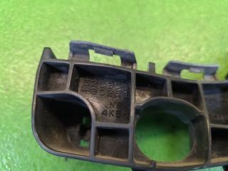 Крепление бампера правое переднее TOYOTA CROWN AWS210 2AR-FSE 52535-30261 3 ракурс