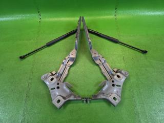Петля капота передняя AUDI A4 (B9) 8W2 CYRB 8W0823301D 8W0823302D, 8W0823359B01S, 8W0823302D, 8W0823359B01S, 8W0823301D 2 ракурс