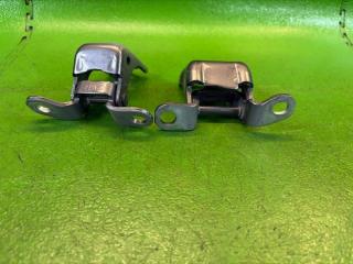 Петля дверная левая передняя HONDA STEPWGN RP3 L15B 67450-T2A-H11ZZ, 67460-T2A-H11ZZ 2 ракурс