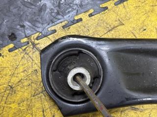 Рычаг правый передний TOYOTA YARIS MXPA10 M15A-FKS 48068-K9000 3 ракурс