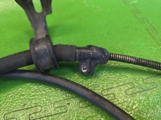 Тросик ручника левый задний TOYOTA IST NCP65 1NZ-FE 46430-52030 2 ракурс
