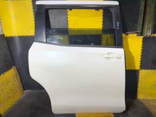 Дверь правая задняя TOYOTA NOAH ZWR80 2ZR-FXE 67003-28650, 070 1 ракурс