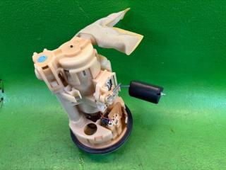 Топливный насос TOYOTA COROLLA NZE121 1NZ-FE 77020-12520, 101961-9831 5 ракурс Топливный насос TOYOTA COROLLA NZE121 1NZ-FE 77020-12520, 101961-9831 5 ракурс