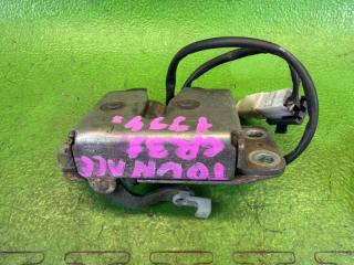 Замок 5-й двери TOYOTA TOWN ACE CR31 3C-T 69350-28030, 69430-28020 4 ракурс Замок 5-й двери TOYOTA TOWN ACE CR31 3C-T 69350-28030, 69430-28020 4 ракурс