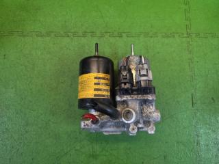 Запчасть блок abs TOYOTA PRIUS 2010