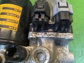 Блок abs TOYOTA PRIUS ZVW30 2ZR-FXE 47070-47060, 47070-47050 2 ракурс