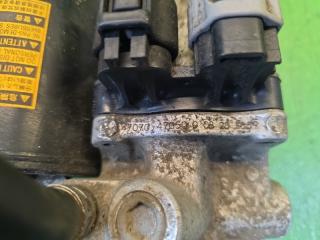 Блок abs TOYOTA PRIUS ZVW30 2ZR-FXE 47070-47060, 47070-47050 2 ракурс