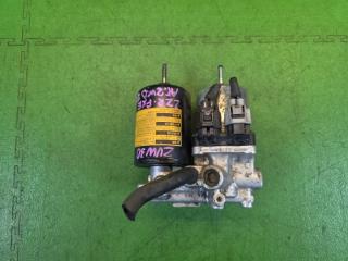 Запчасть блок abs TOYOTA PRIUS 2010