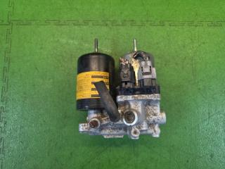 Запчасть блок abs TOYOTA PRIUS 2010