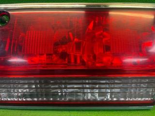 Вставка между стопов правая задняя TOYOTA CROWN JZS173 1JZ-GE 30-294 3 ракурс
