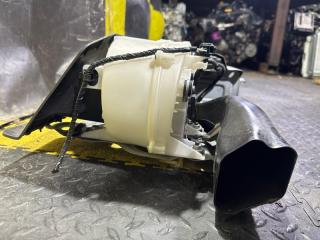 Батарея высоковольтная TOYOTA NOAH ZWR80 2ZR-FXE G9510-28030, G9280-28070 1 ракурс