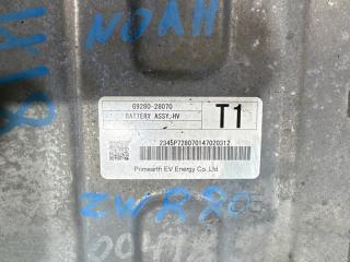 Батарея высоковольтная TOYOTA NOAH ZWR80 2ZR-FXE G9510-28030, G9280-28070 5 ракурс