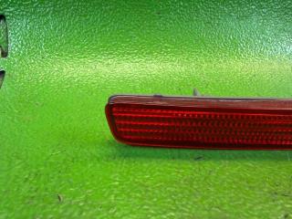 Катафот в бампер правый TOYOTA PRIUS ALPHA ZVW41 2ZR-FXE 33-17001 2 ракурс