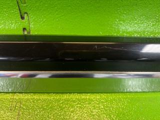 Молдинг на дверь правый задний LEXUS LS460 USF40 1UR-FSE 75741-50050 3 ракурс