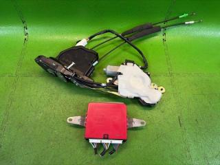 Доводчик двери правый задний LEXUS LS460 USF40 1UR-FSE 89224-50110, A046693, 123300-6791 1 ракурс