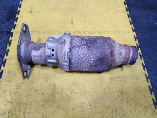 Катализатор TOYOTA VOXY ZRR75 3ZR-FAE 17410-37210 2 ракурс
