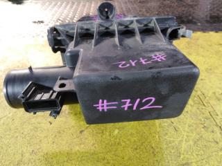 Корпус воздушного фильтра TOYOTA PRIUS ZVW55 2ZR-FXE 17700-37330 3 ракурс Корпус воздушного фильтра TOYOTA PRIUS ZVW55 2ZR-FXE 17700-37330 3 ракурс