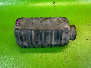 Патрубок воздушного фильтра TOYOTA LAND CRUISER HDJ81 1HD-T 53295-60020 1 ракурс