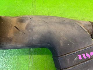 Патрубок воздушного фильтра TOYOTA LAND CRUISER HDJ81 1HD-T 53207-60120, 53207-60100 4 ракурс