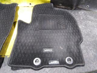 Коврики комплект TOYOTA YARIS MXPA10 M15A-FKS 4 ракурс