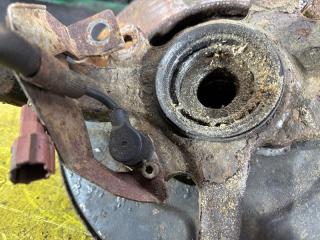 Ступица правая передняя ISUZU BIGHORN UBS73GW 4JX1 8971044640 8944077080, 8943754164 4 ракурс Ступица правая передняя ISUZU BIGHORN UBS73GW 4JX1 8971044640 8944077080, 8943754164 4 ракурс