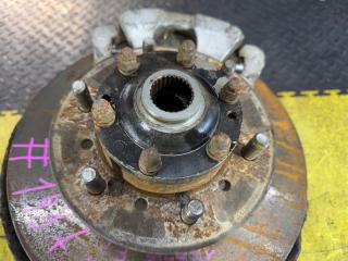 Ступица левая передняя TOYOTA GRANVIA KCH16 1KZ-TE 43202-26020 43503-29025, 43512-26130 47750-26132 2 ракурс