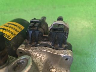 Блок abs TOYOTA PRIUS ZVW30 2ZR-FXE 47070-47060, 47070-47050 4 ракурс Блок abs TOYOTA PRIUS ZVW30 2ZR-FXE 47070-47060, 47070-47050 4 ракурс