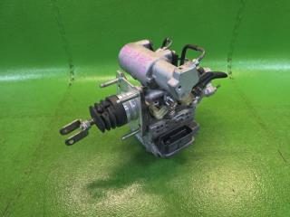 Главный тормозной цилиндр  TOYOTA PRIUS ZVW30 2ZR-FXE ,47050-47040, 47210-47130 ,47050-47040, 47210-47130 1 ракурс