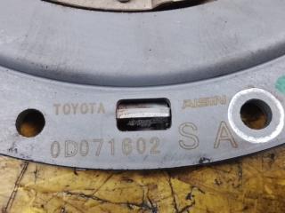 Диск сцепления TOYOTA PRIUS ZVW30 2ZR-FXE 31270-47040 2 ракурс