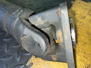 Кардан передний MAZDA PROCEED MARVIE UV56R G5-E NA01-25-100 3 ракурс