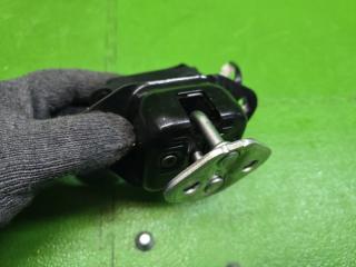 Замок 5-й двери HONDA STEPWGN RK6 R20A 4 ракурс
