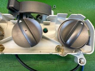 Блок климат-контроля TOYOTA COROLLA NZE124 1NZ-FE 155911-2240 5 ракурс Блок климат-контроля TOYOTA COROLLA NZE124 1NZ-FE 155911-2240 5 ракурс