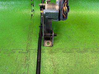 Педаль газа MITSUBISHI PAJERO IO H66W 4G93 MR449619 3 ракурс Педаль газа MITSUBISHI PAJERO IO H66W 4G93 MR449619 3 ракурс