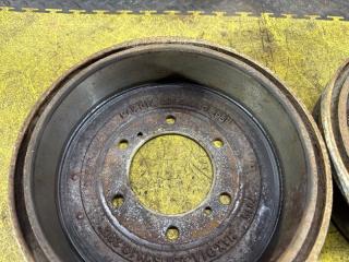 Барабан тормозной задний NISSAN CARAVAN VWME25 ZD30-DDTI 43206-VX50A 43206-VM00B 3 ракурс