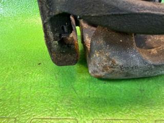 Суппорт левый передний MITSUBISHI PAJERO IO H66W 4G93 MR449851 4 ракурс Суппорт левый передний MITSUBISHI PAJERO IO H66W 4G93 MR449851 4 ракурс