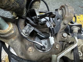 Ступица левая задняя TOYOTA PRIUS ZVW51 2ZR-FXE 42305-47050 42450-76020, 42431-12310 47750-47060 3 ракурс