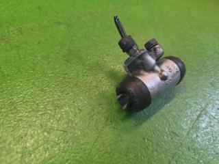 Рабочий тормозной цилиндр правый задний TOYOTA YARIS MXPA10 M15A-FKS 47535-52010, 3/4 4 ракурс