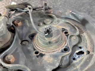 Ступица левая задняя TOYOTA IPSUM ACM21 2AZ-FE 42450-44040, 42431-28091 47750-44030 3 ракурс