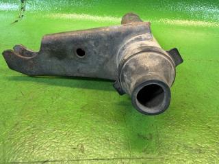 Крепление торсиона правое MITSUBISHI DELICA PE8W 4M40 MR112058 4 ракурс