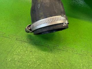 Патрубок интеркулера AUDI A4 (B9) 8W2 CYRB 8W0145738 5 ракурс