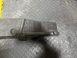 Пенопласт в бампер передний TOYOTA YARIS MXPA10 M15A-FKS 52611-K0030 5 ракурс